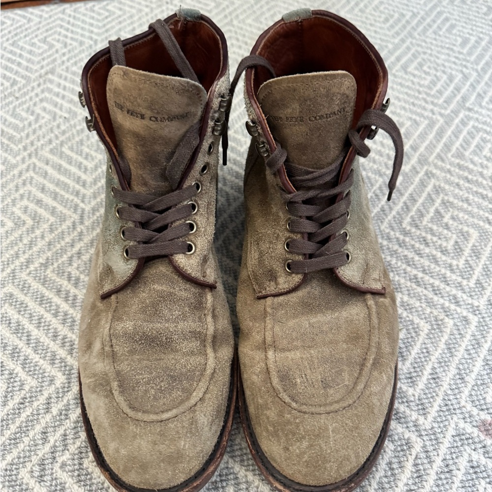 FRYE AND CO. Men's Lace-Up Suede Boots